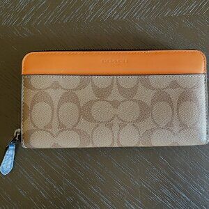 Coach Accordion Wallet in Signature Canvas & Colorblock